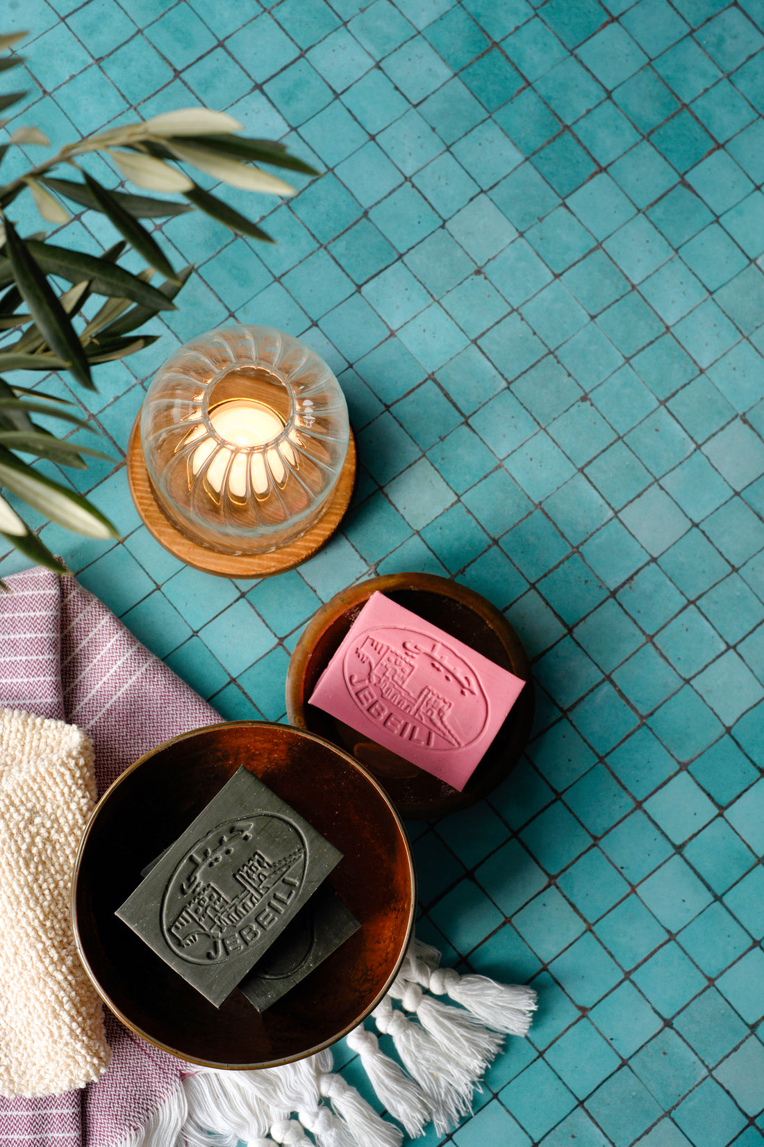 Firoza turquoise mosaic tile-effect photography backdrop