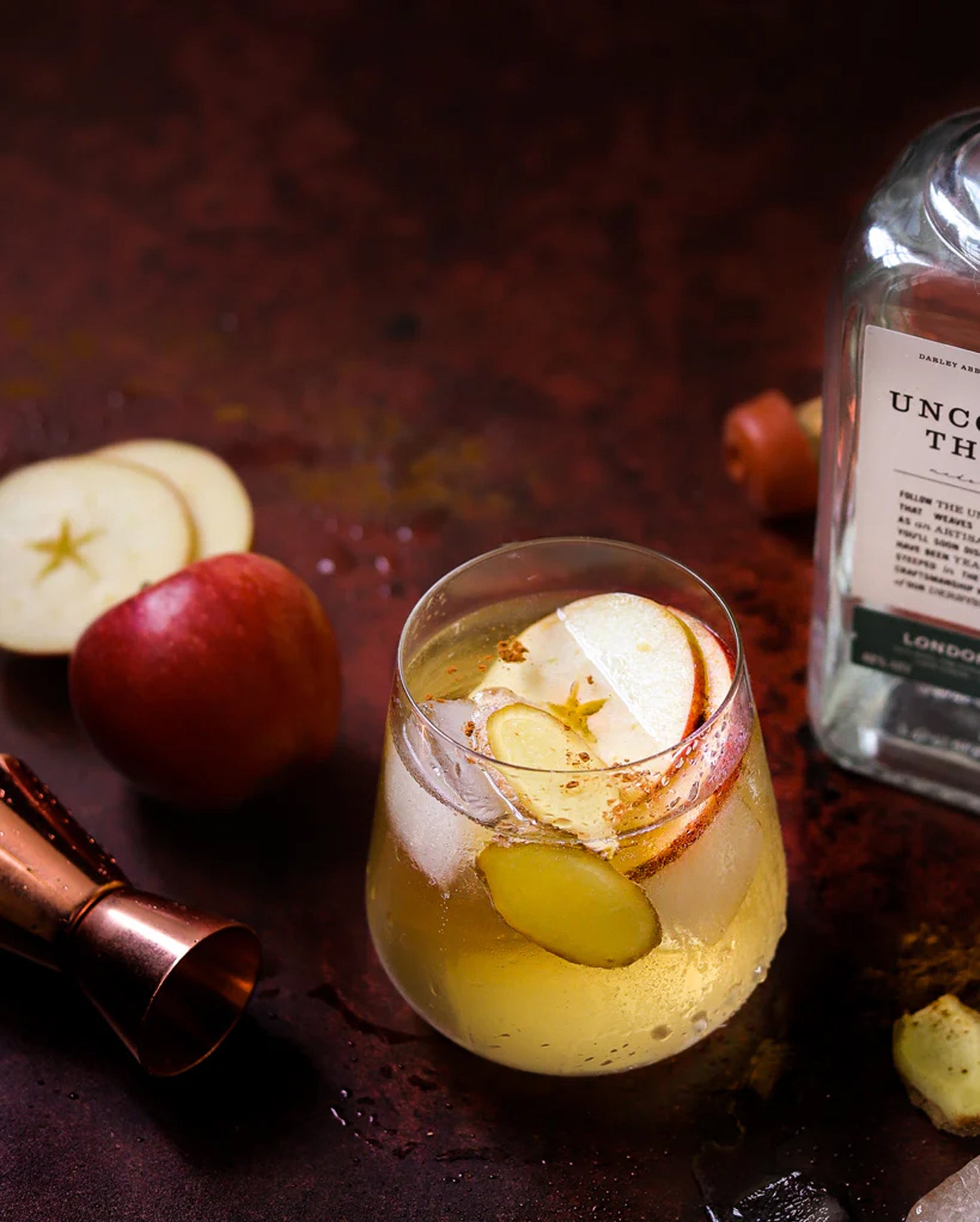 Durango rusty metal-effect photography backdrop