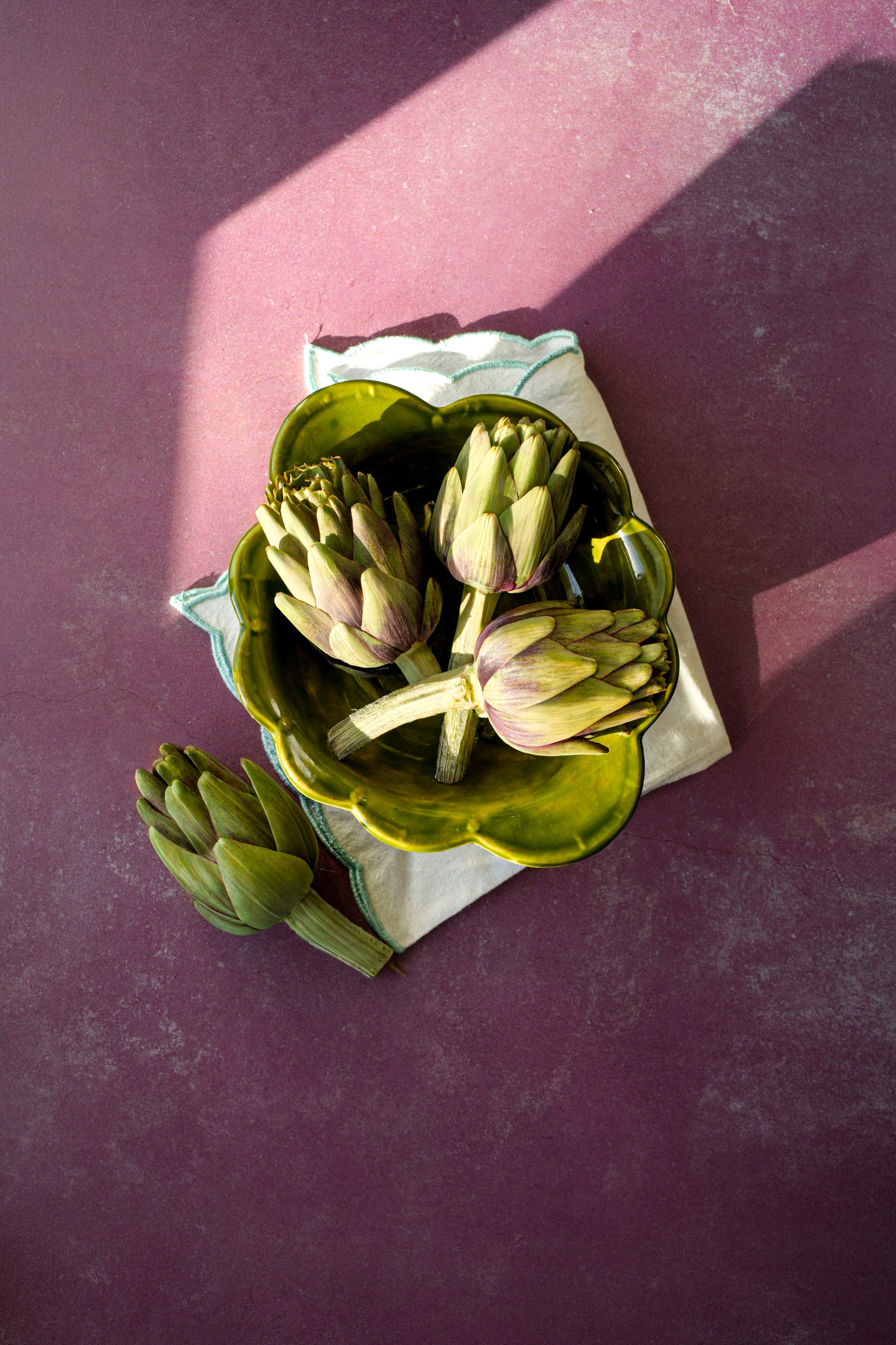 Erdene dark red antique plaster-effect photography backdrop