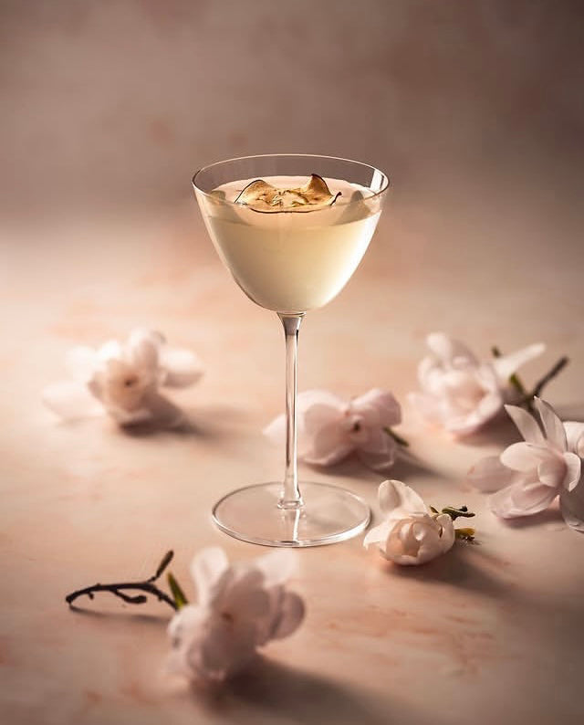 Pesca – soft peach-pink marble-effect photography backdrop
